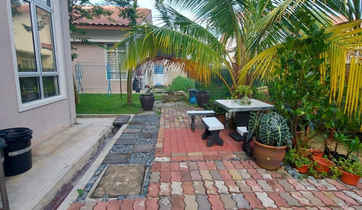 SEMI-D-SINGLE-STOREY-TAMAN-KEMPADANG-BARU-EJEN-PERUNDING-HARTANAH-KUANTAN (3)