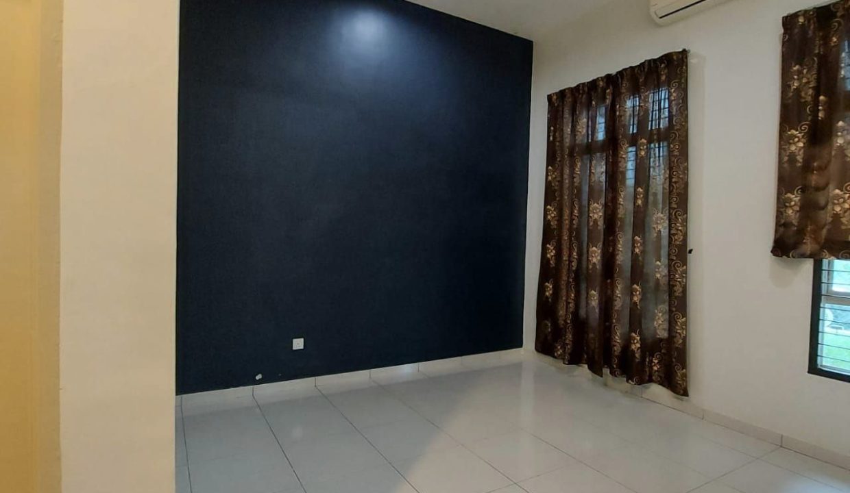 SEMI-D-SINGLE-STOREY-TAMAN-KEMPADANG-BARU-EJEN-PERUNDING-HARTANAH-KUANTAN (5)