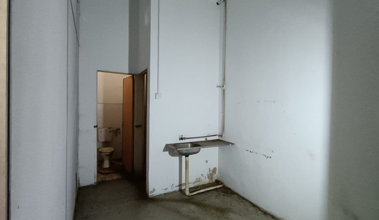 shoplot-2tingkat-pusat-komersial-gebeng-ejen-perunding-hartanah-kuantan (3)