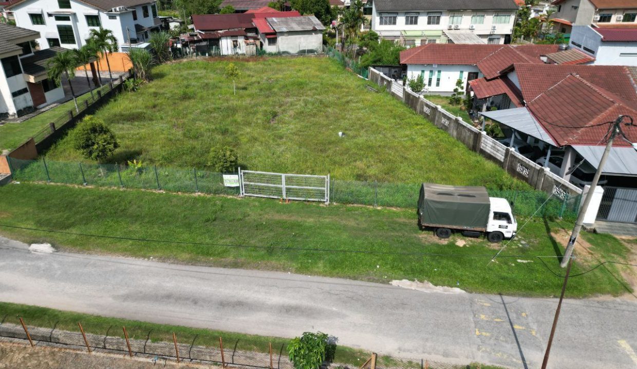 2-Lot-Banglo-Taman-Seaview-Lorong-Sri-Kuantan-Galing-ejen-perunding-hartanah-kuantan (2)