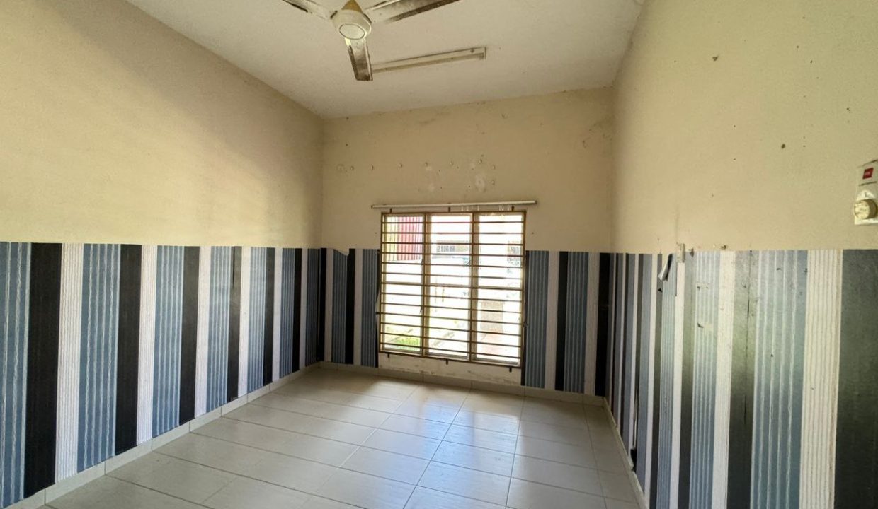 Semi-D-Setingkat-Taman-Paya-Pulai-Temerloh-ejen-perunding-hartanah-kuantan (6)