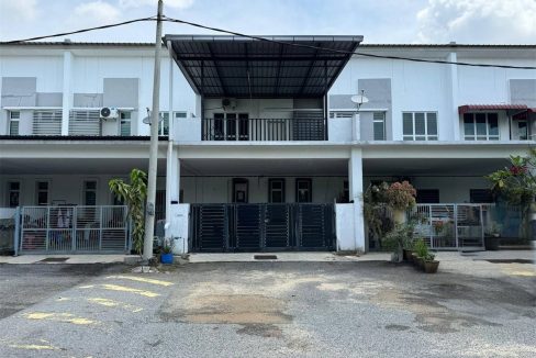 Teres 2 Tingkat Taman Kg. Padang Jaya, Kuantan Untuk Dijual