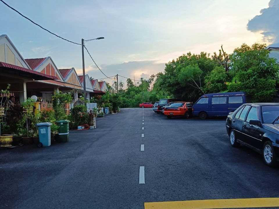 Teres-Setingkat-Kampung-Tiram-Perdana-ejen-perunding-hartanah-Kuantan (2)