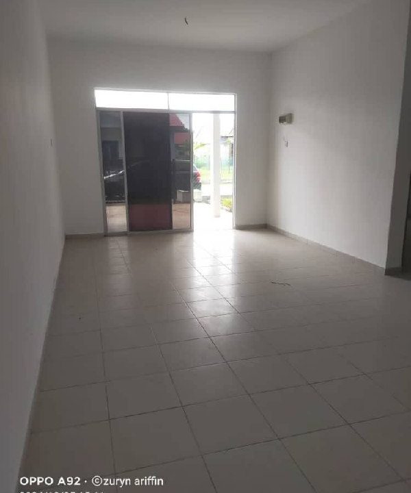 semid-setingkat-perumahan-hijrah-jaya-penor-ejen-perunding-hartanah-kuantan (2)