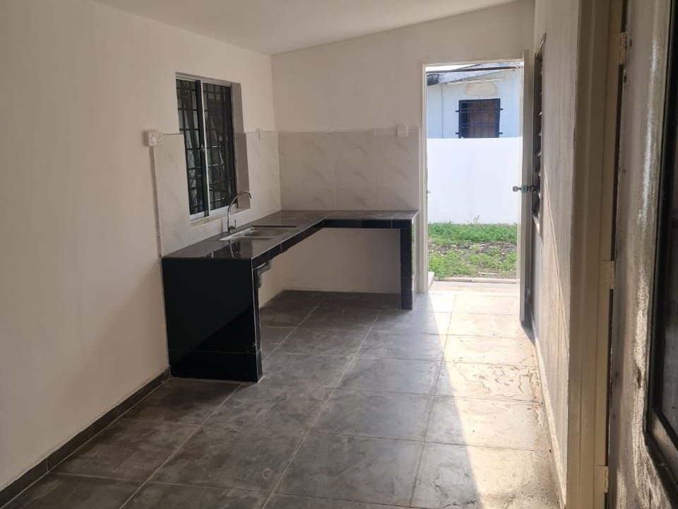 semid-teres-setingkat-taman-inderapura-ejen-perunding-hartanah-kuantan (4)