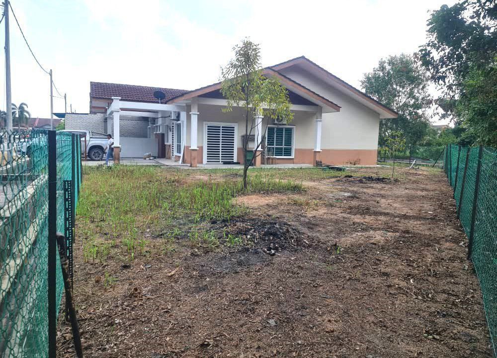 teres-setingkat-cornerlot-taman-dmarina-ejen-perunding-hartanah-kuantan (3)