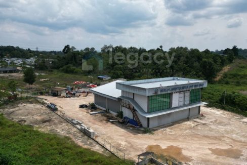Warehouse di Kawasan Perindustrian Songsang Untuk Dijual