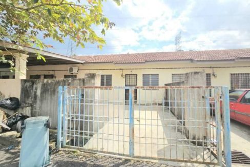 TERES SETINGKAT GAMBANG DAMAI UNTUK DIJUAL