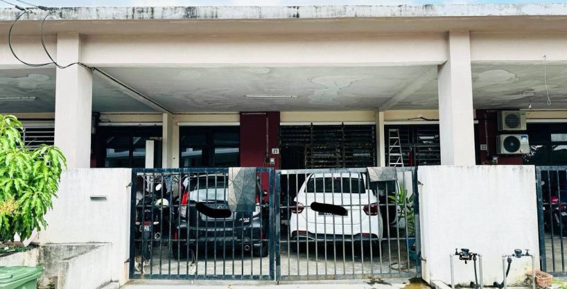 TERES SETINGKAT KEMPADANG DAMAI UNTUK DIJUAL