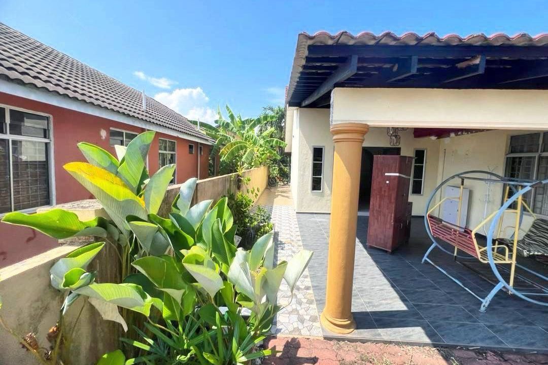 banglo-setingkat-sg-isap-ejen-perunding-hartanah-kuantan (3)