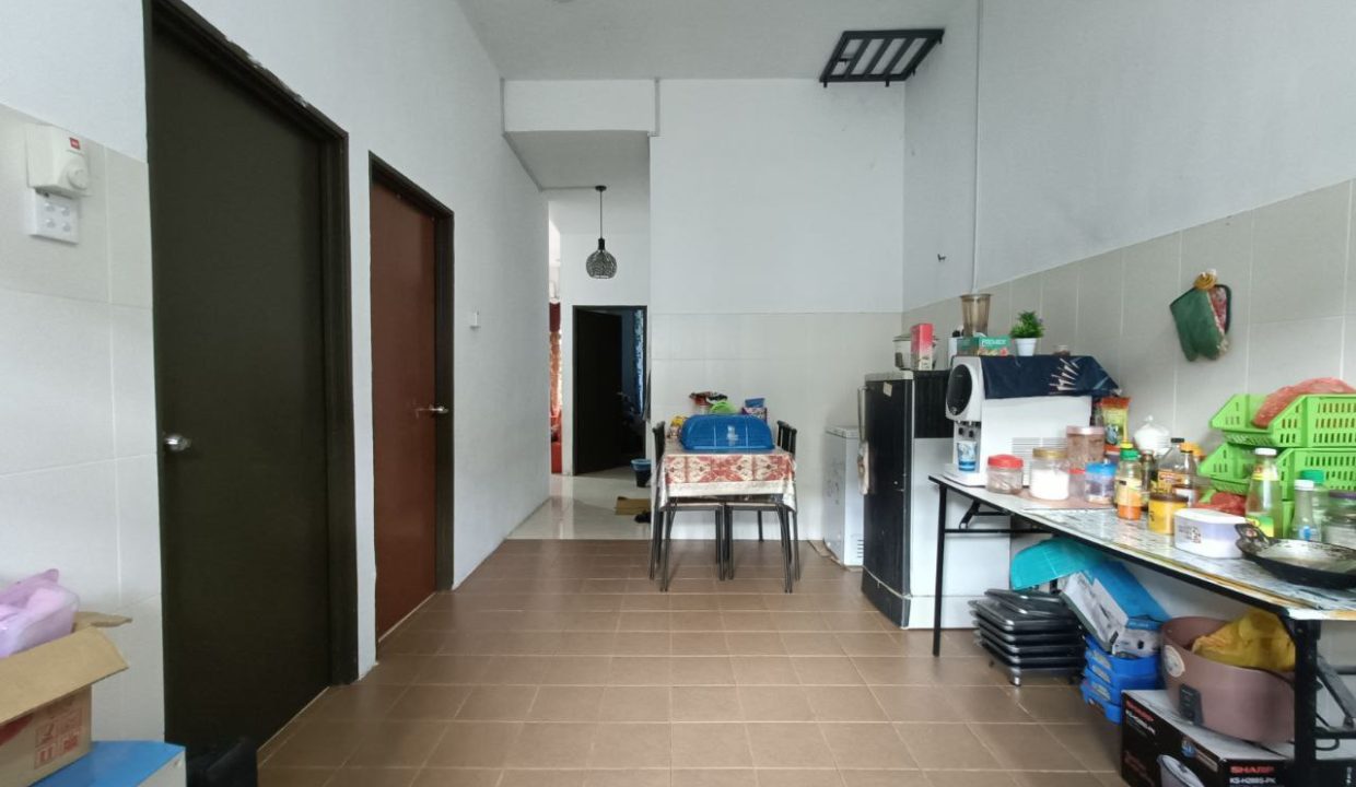 teres-setingkat-di-bunut-rendang-inderapura-ejen-perunding-hartanah-kuantan (5)