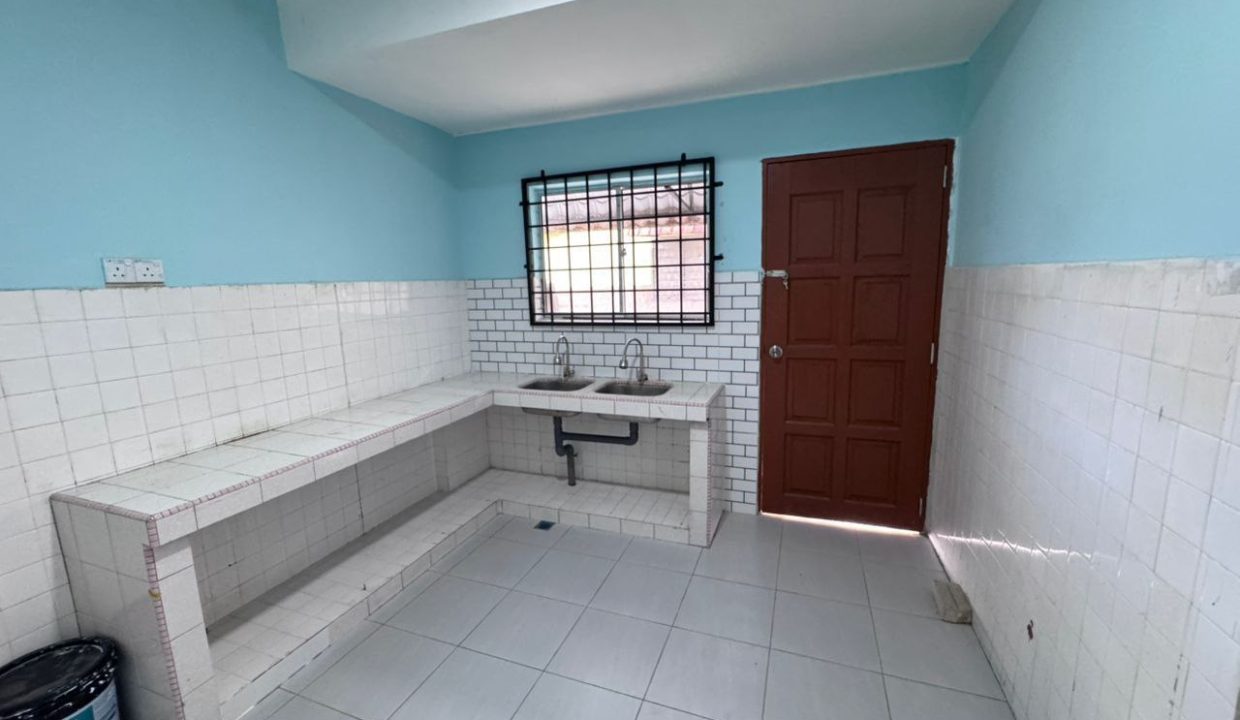 teres-2tingkat-bukit-setongkol-cenderwasih-ejen-perunding-hartanah-kuantan (2)