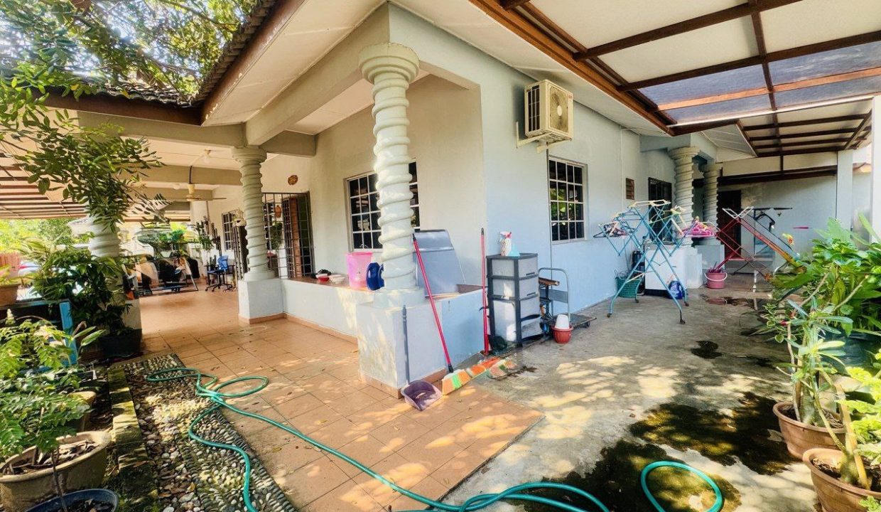 banglo-setingkat-taman-berjaya-permai-ejen-perunding-hartanah-kuantan (2)