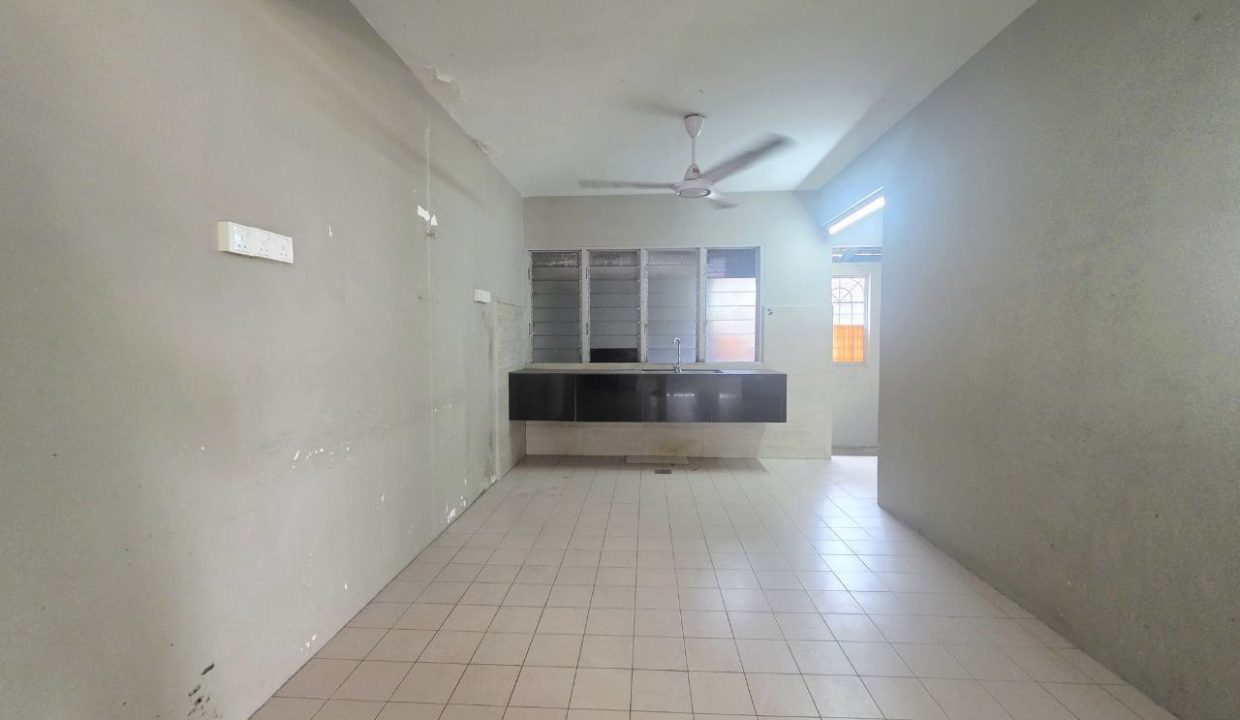 cornerlot-teres-2tingkat-indera-mahkota-ejen-perunding-hartanah-kuantan (1)