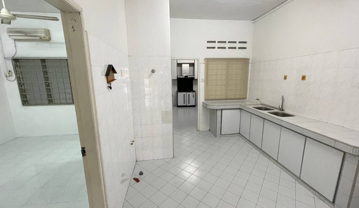 teres-2tingkat-bukit-setongkol-ejen-perunding-hartanah-kuantan (6)