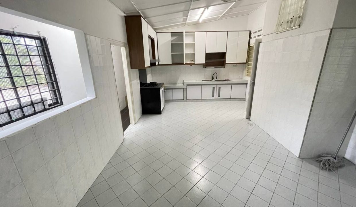 teres-2tingkat-bukit-setongkol-ejen-perunding-hartanah-kuantan (7)