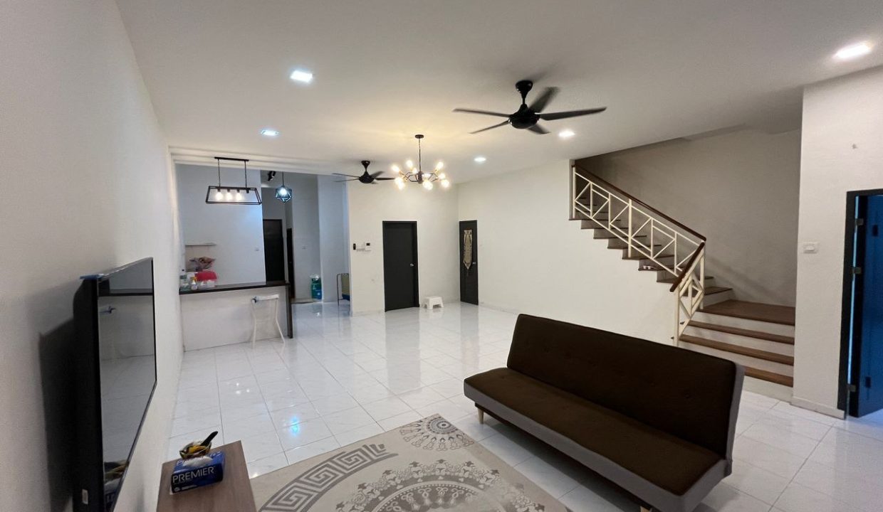 teres-2tingkat-lakefront-presint-4-kotasa-ejen-perunding-hartanah-kuantan (3)