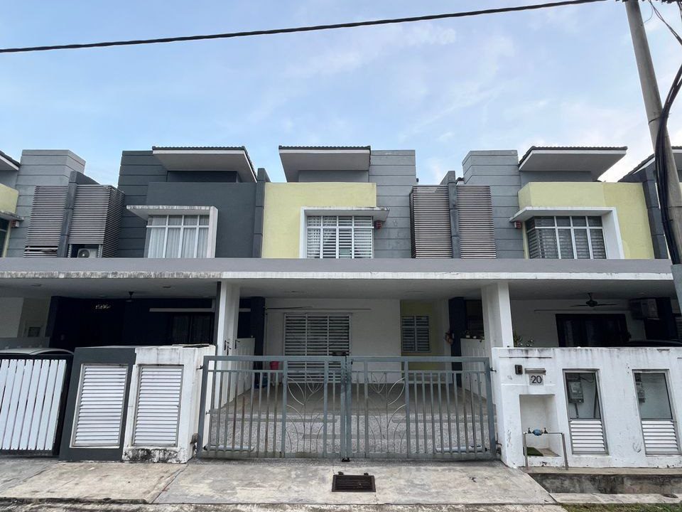 teres-2tingkat-lakefront-presint-4-kotasa-ejen-perunding-hartanah-kuantan