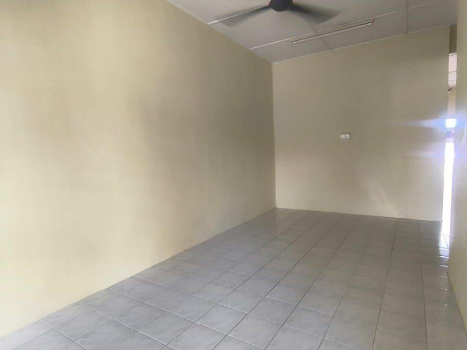 teres-setingkat-taman-seri-mahkota-batu11-ejen-perunding-hartanah-kuantan (6)