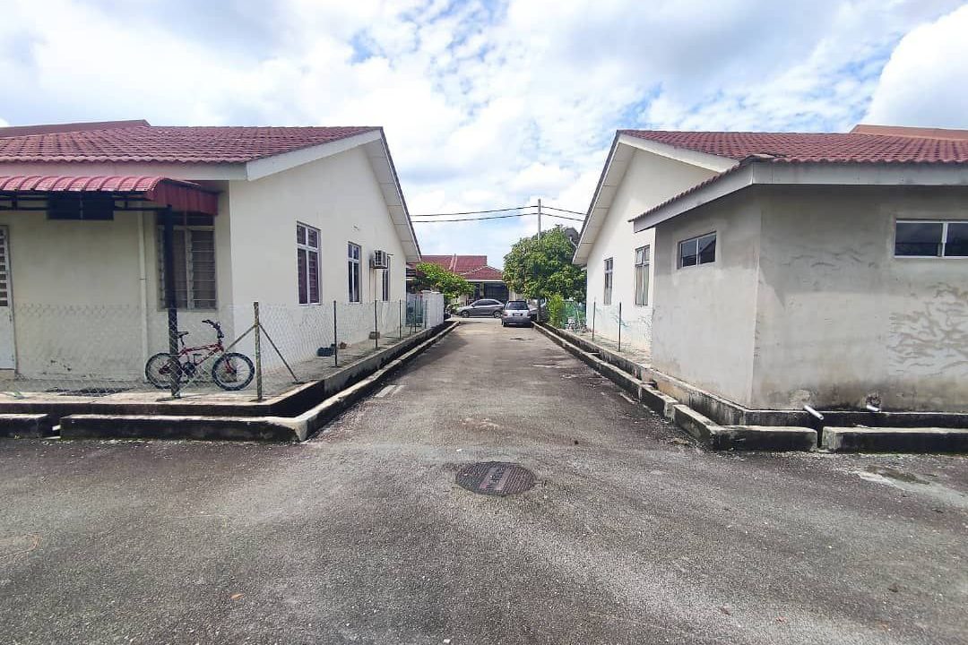 teres-setingkat-endlot-bukit-rangin-ejen-perunding-hartanah-kuantan (5)