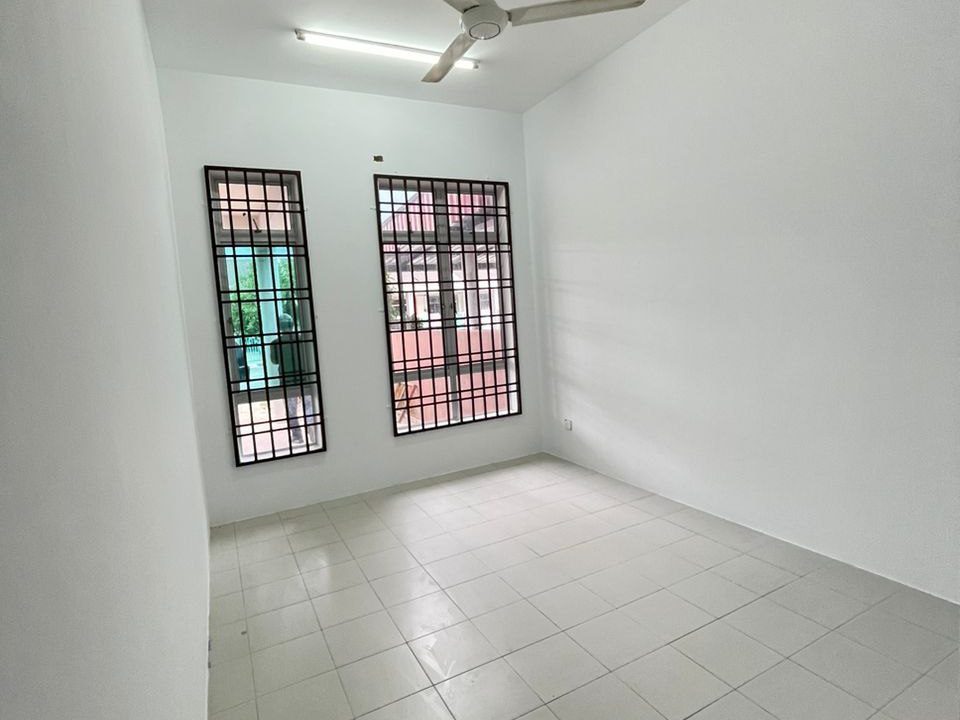 teres-setingkat-kempadang-makmur-ejen-perunding-hartanah-kuantan (16)