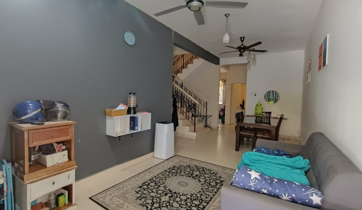 teres-setingkat-setengah-damansara-ejen-perunding-hartanah-kuantan (3)