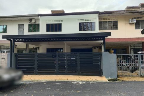 TERES 2 TINGKAT CANTIK DI BUKIT SEKILAU KUANTAN (FULLY RENOVATED)