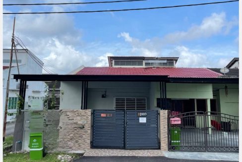 Teres 2 Tingkat Kg Jawa Kuantan Untuk Dijual