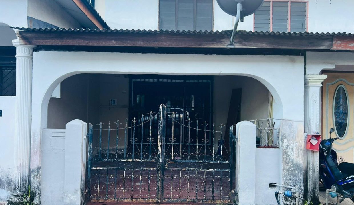 teres-2tingkat-taman-seri-mahkota-batu11-ejen-perunding-hartanah-kuantan