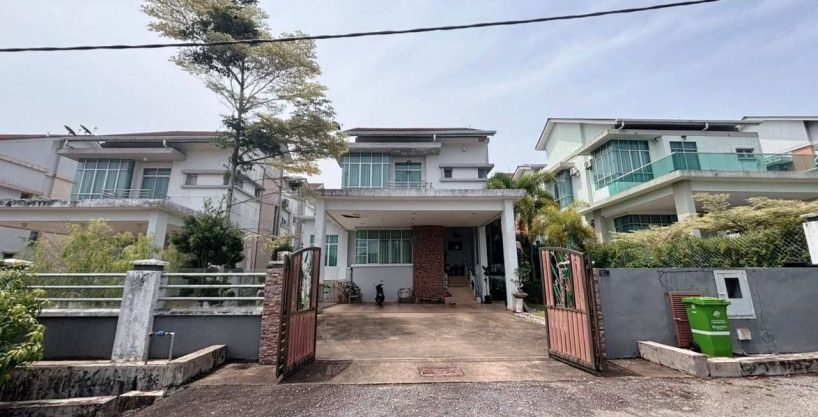 banglo 2 tingkat bukit istana indera mahkota kuantan