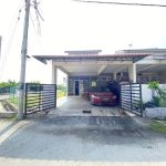 cornerlot teres setingkat kempadang baru