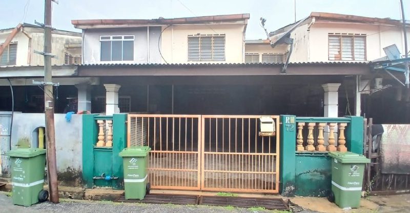 Teres 2 tingkat taman cenderwasih indah