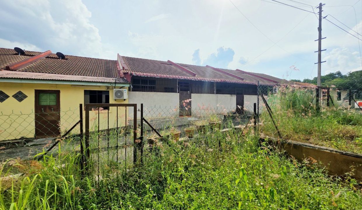 teres-setingkat-kg-padang-bukit-goh-ejen-perunding-hartanah-kuantan (2)