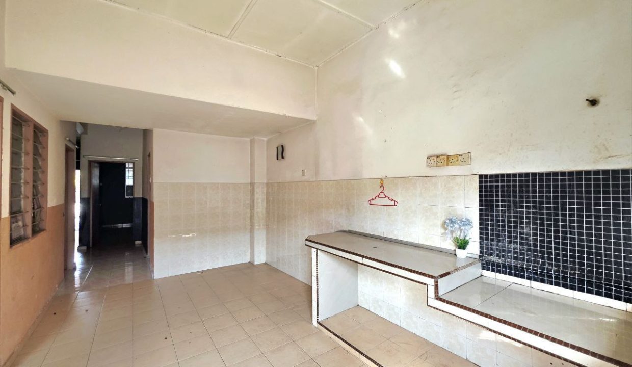 teres-setingkat-kg-padang-bukit-goh-ejen-perunding-hartanah-kuantan (3)