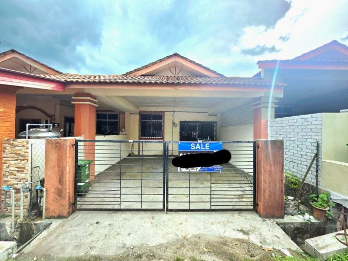 teres setingkat kg padang bukit goh