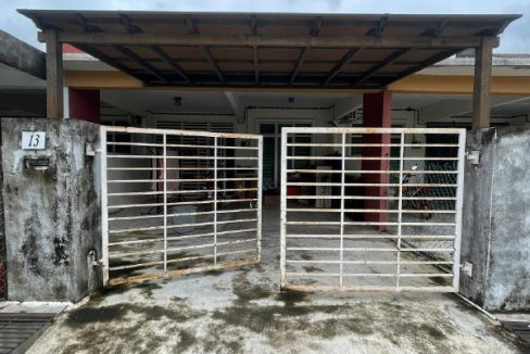 teres setingkat taman rendang pekan