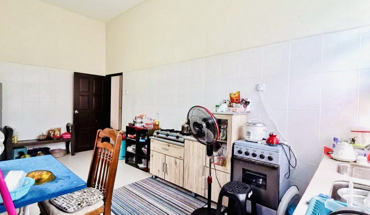 semid-setingkat-taman-gunung-senyum-kuala-krau-temerloh-ejen-perunding-hartanah-kuantan (3)