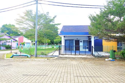 teres setingkat cornerlot kotasas