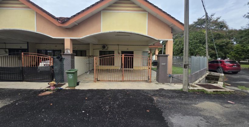 teres setingkat cornerlot sg soi jaya