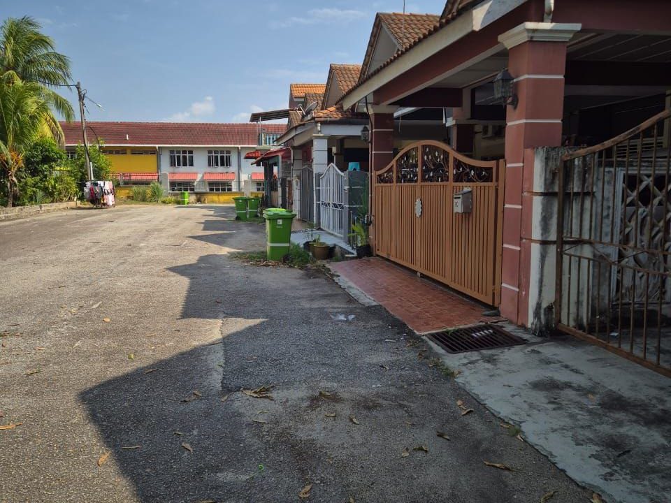 teres-setingkat-taman-padang-jaya-ejen-perunding-hartanah-kuantan (3)
