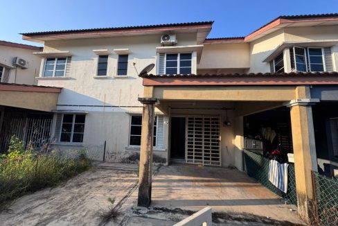 teres 2 tingkat bandar putra tanjung lumpur