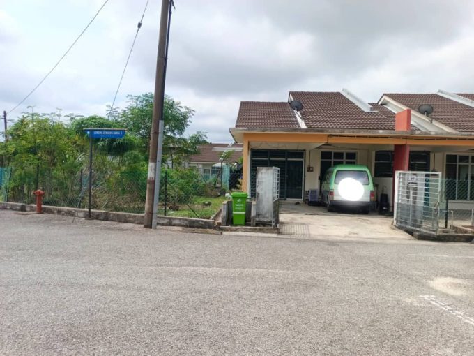 teres setingkat taman rendang pekan