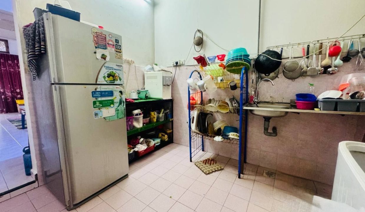 teres-setingkat-taman-setia-jasa-jaya-temerloh-ejen-perunding-hartanah-kuantan (2)
