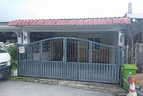 teres setingkat taman tas