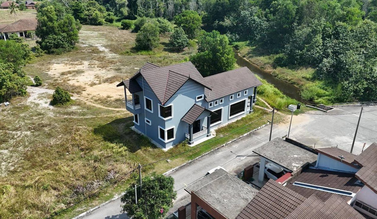 banglo-setingkat-setengah-anak-air-kempadang-ejen-perunding-hartanah-kuantan