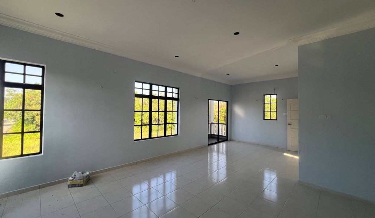 banglo-setingkat-setengah-anak-air-kempadang-ejen-perunding-hartanah-kuantan (2)