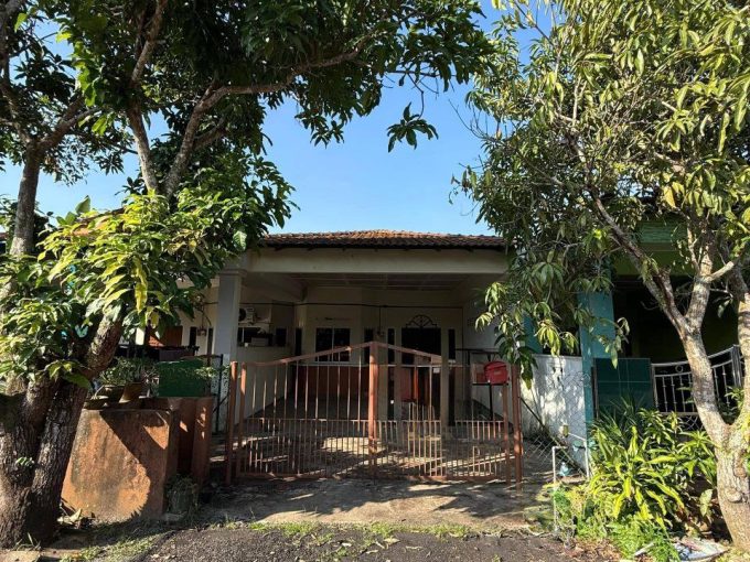 teres setingkat pandan aman