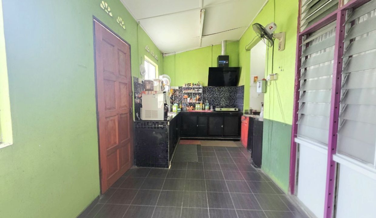 teres-setingkat-perkampungan-sg-isap-ejen-perunding-hartanah-kuantan (2)