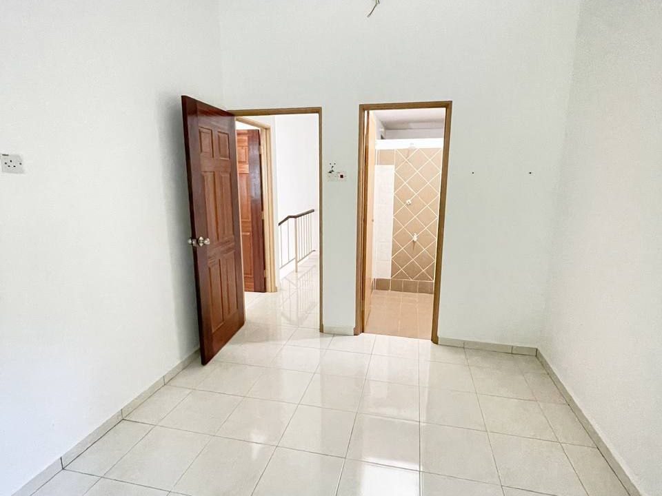 teres-setingkat-setengah-psj-sg-karang-ejen-perunding-hartanah-kuantan (2)