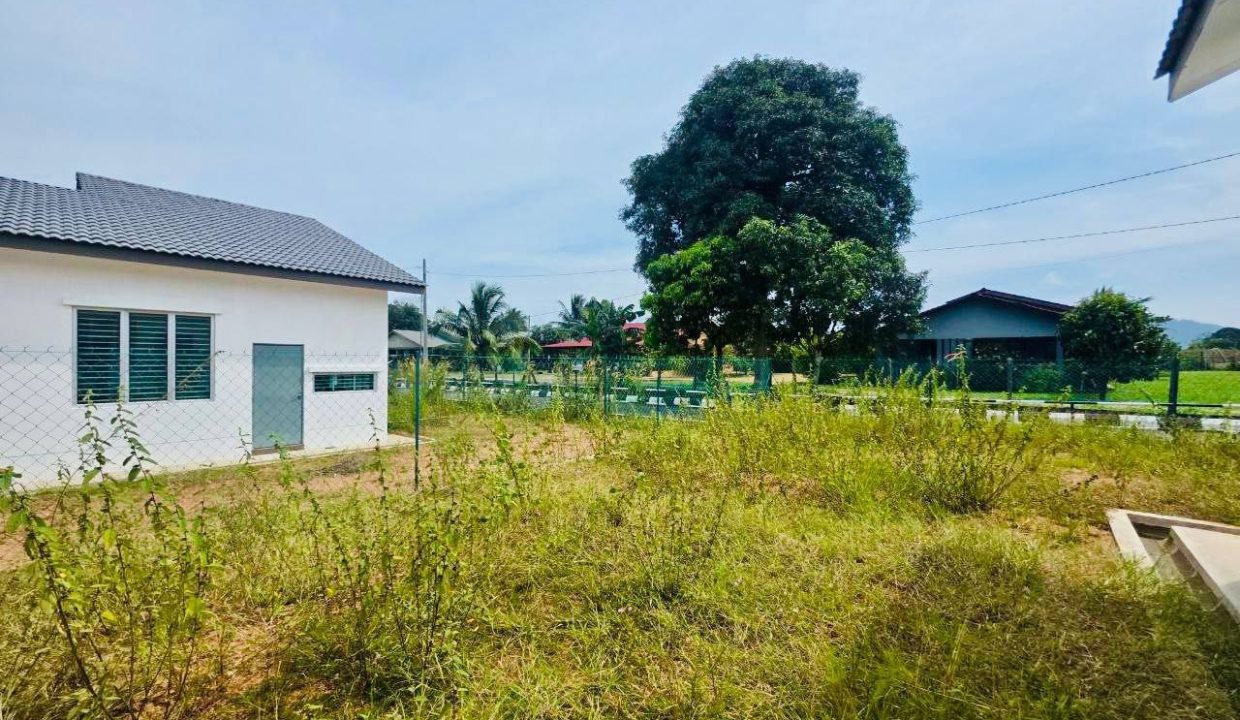 cornerlot-setingkat-sg-karang-darat-ejen-perunding-hartanah-kuantan (5)